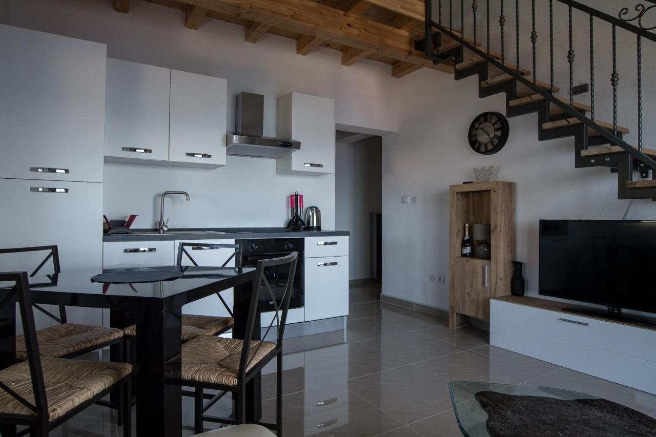 Villa Stipe Jesenice  Dış mekan fotoğraf